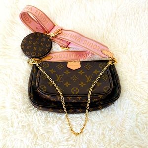 Luis Vuitton Multi Pochette Rose